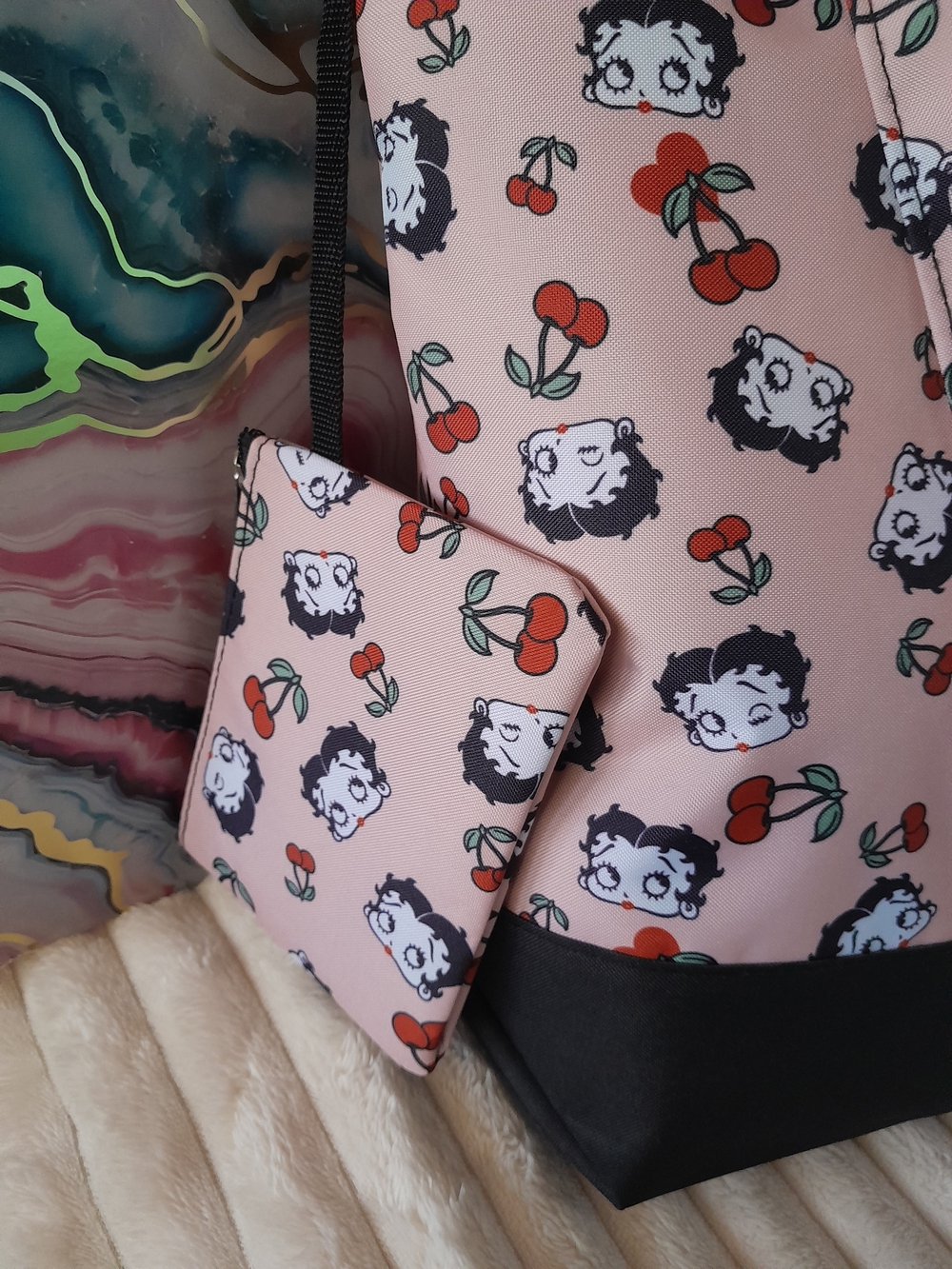 2 Piece Betty Boop Cherry Print Shoulder Tote With Attached Pouch Bag Pink Black - Picture 8 of 10